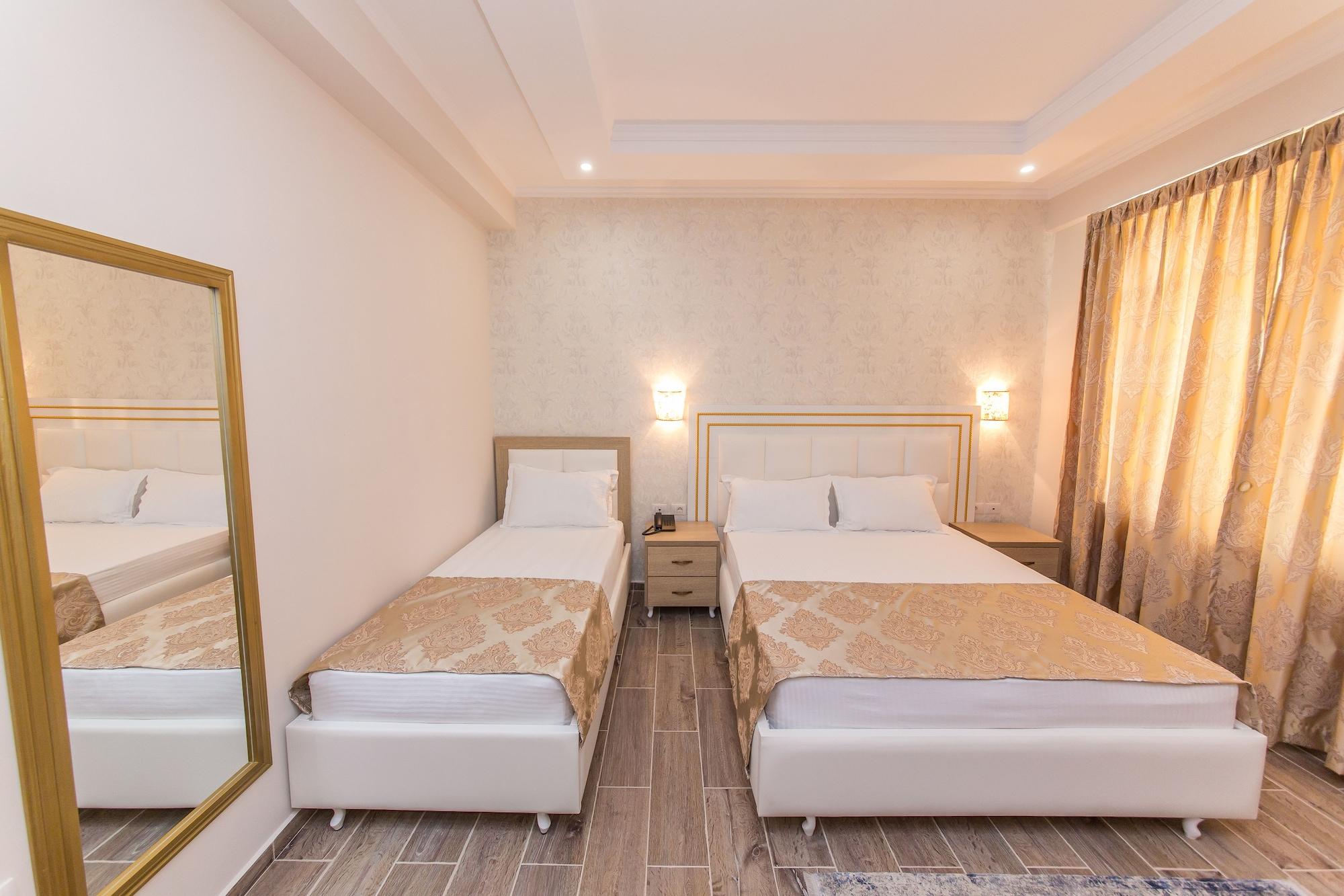 Hotel Belagrita Berat Luaran gambar